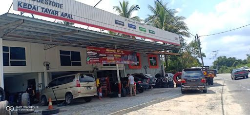 Kedai Tayar Terdekat Terbaik di Kampong Kadok untuk Perjalanan Selamat